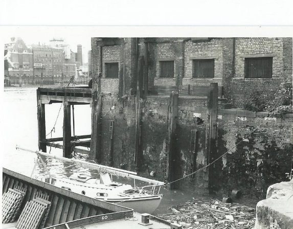 Amitie in Puddle Dock London