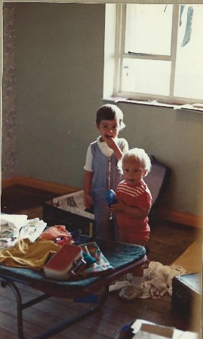 bjorn and dan help to unpacl at flint street