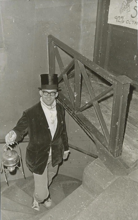 Goran prepares his entrance